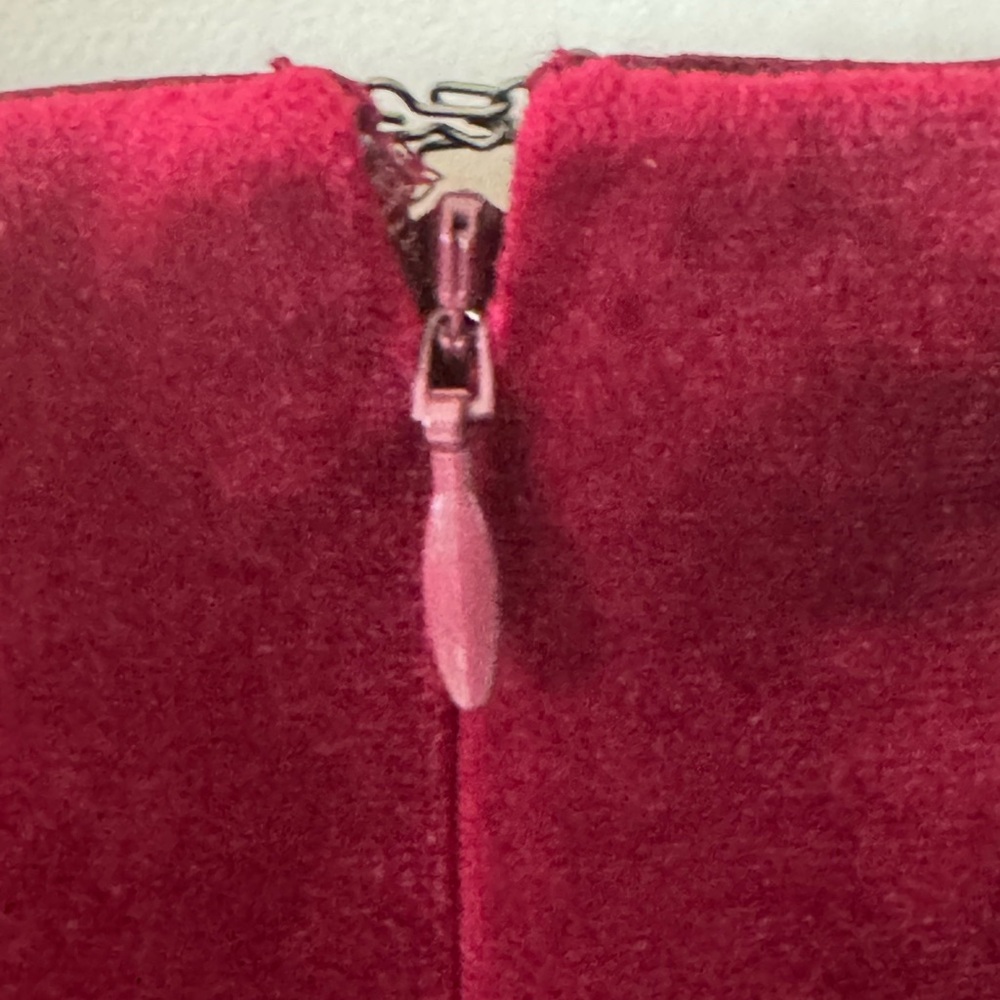 Express Burgundy Accessory
